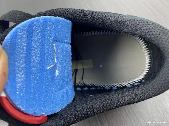 Cheap Low DN3400-001 SoleFly Jordan Air x Carnivore 1 0502